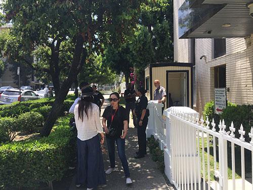 亚裔男子在中国驻洛杉矶总领馆前开枪 随后自杀
